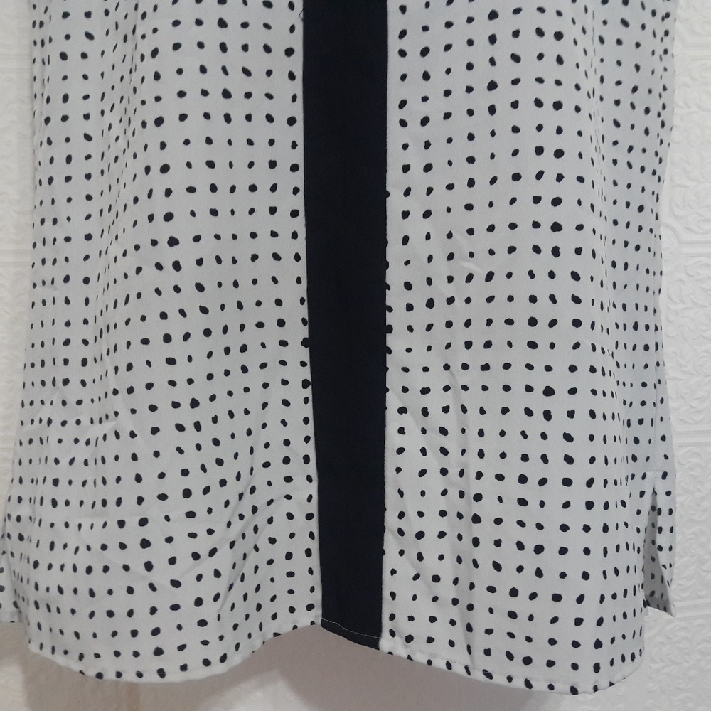 Vince Camuto Women’s S Top White Black Sleeveless - Picture 8 of 8